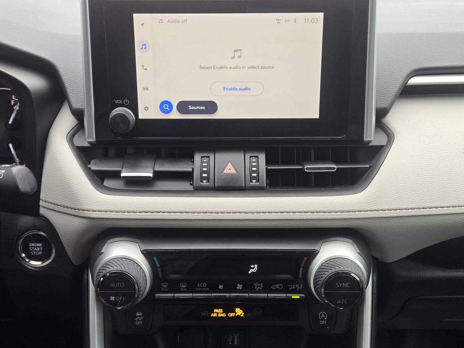 Used 2023 Toyota RAV4 XLE Premium image 18