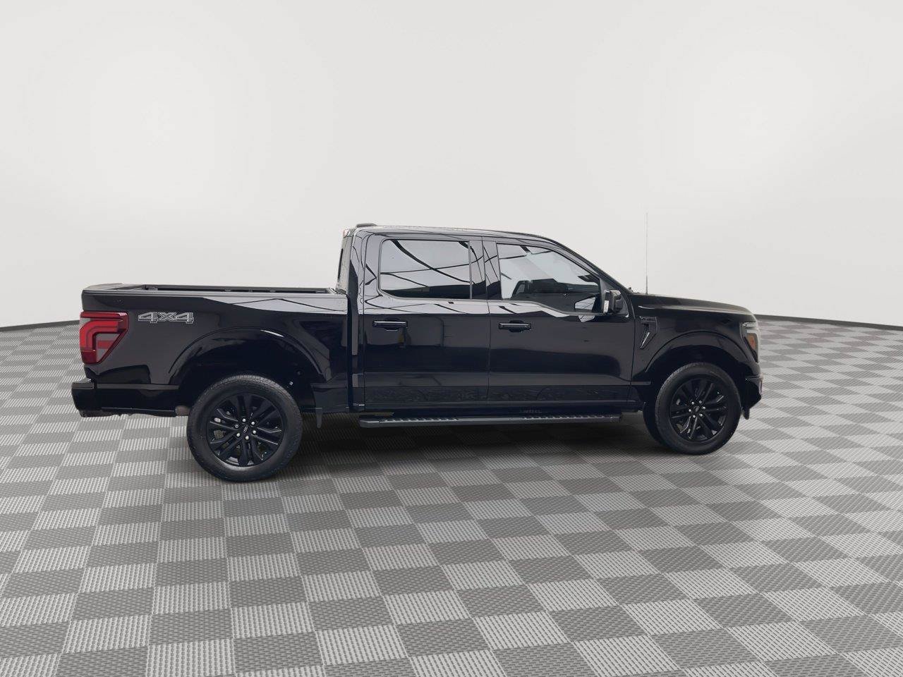 Used 2025 Ford F150 Lariat AWD/4WD image 41