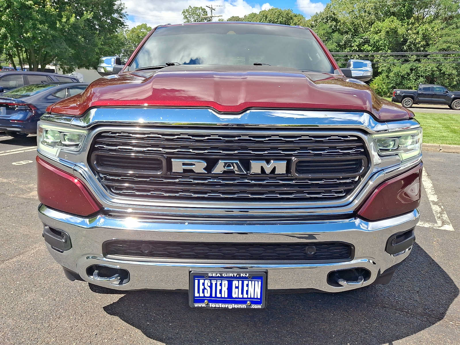 Used 2022 RAM 1500 Limited AWD/4WD image 2