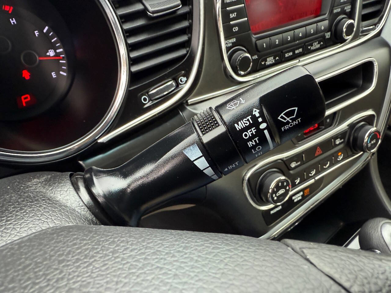 Used 2012 Kia Optima LX image 30