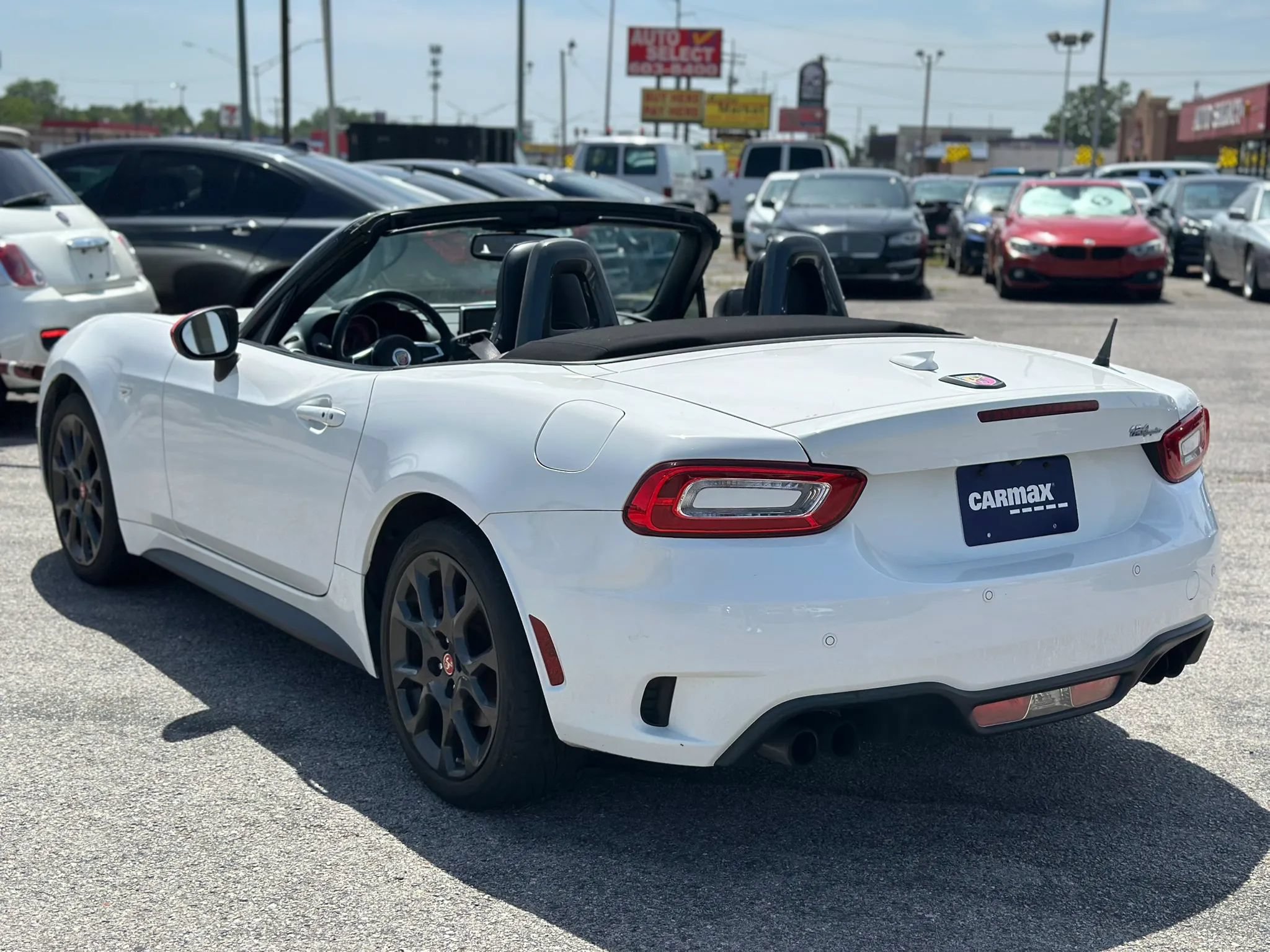 Used 2020 FIAT 124 Spider Abarth w/ Convenience Group RWD image 13