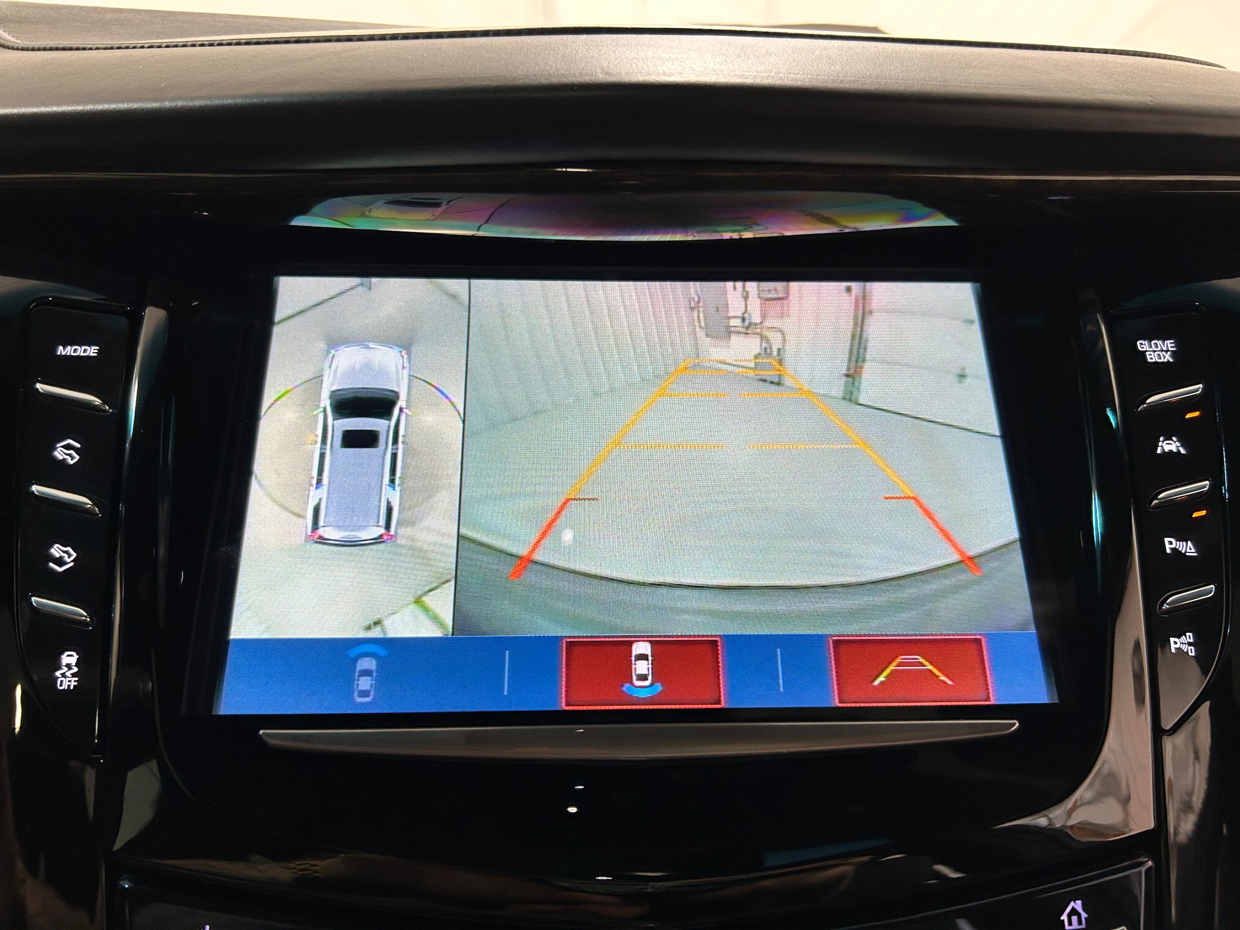 Used 2019 Cadillac Escalade ESV Platinum AWD/4WD image 9