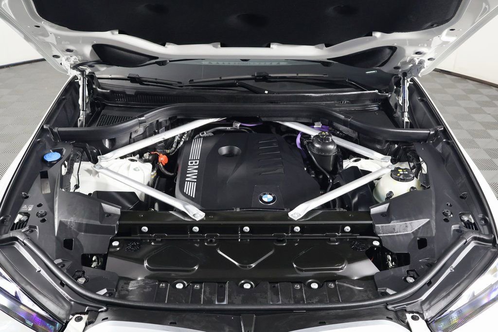 Used 2026 BMW X5 xDrive40i w/ Premium Package image 15