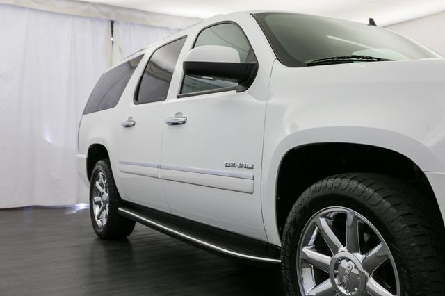 Used 2011 GMC Yukon XL Denali AWD/4WD image 36