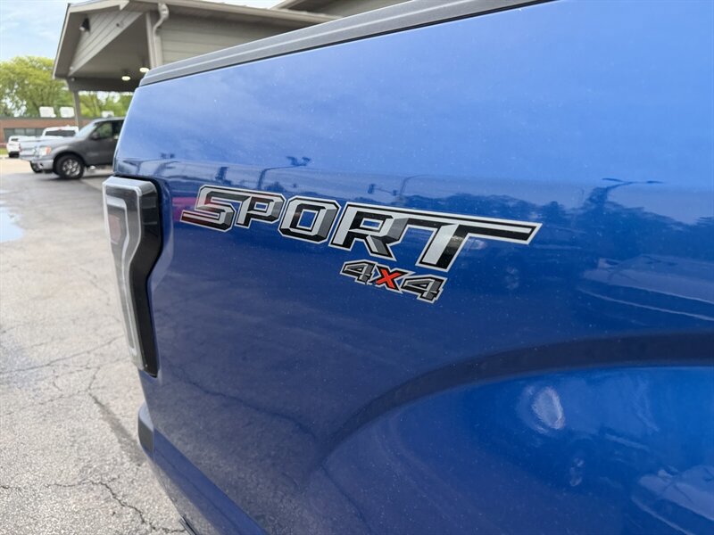 Used 2017 Ford F150 XLT w/ Equipment Group 302A Luxury AWD/4WD image 16