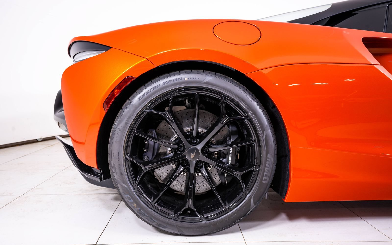 New 2026 McLaren Artura Spider RWD image 18