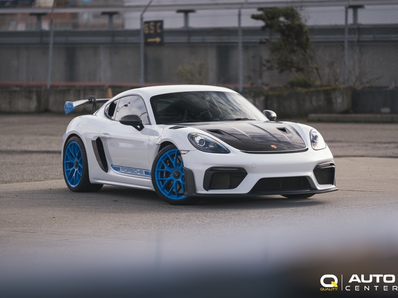 Used 2023 Porsche 718 Cayman GT4 RS RWD image 61
