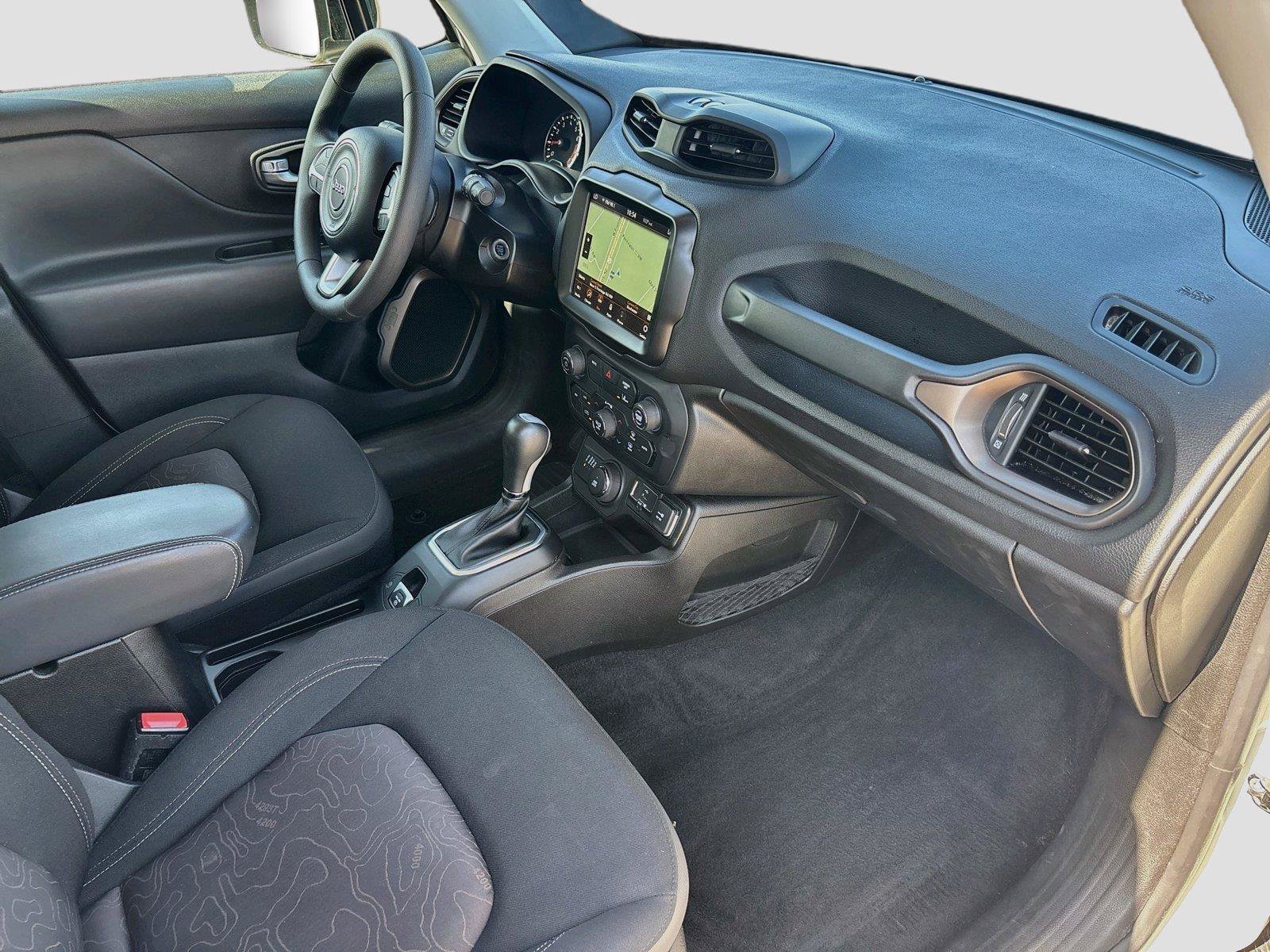 Certified 2023 Jeep Renegade Latitude AWD/4WD image 28