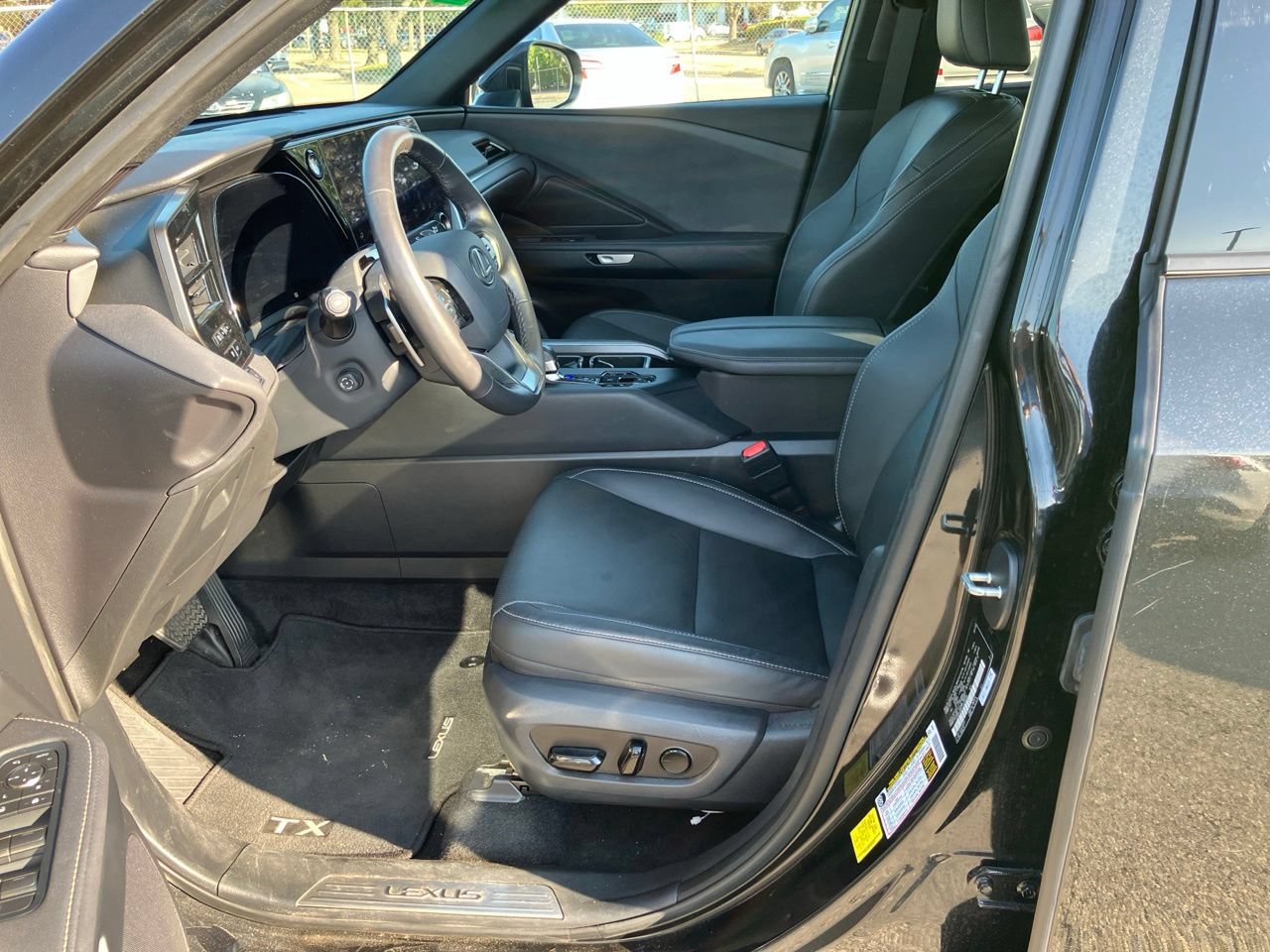 Used 2025 Lexus TX 350 AWD w/ Technology Package image 22