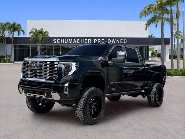 Certified 2024 GMC Sierra 2500 Denali w/ Technology Package AWD/4WD image 3