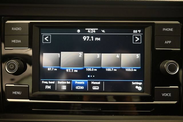 Used 2023 Volkswagen Jetta S FWD image 16
