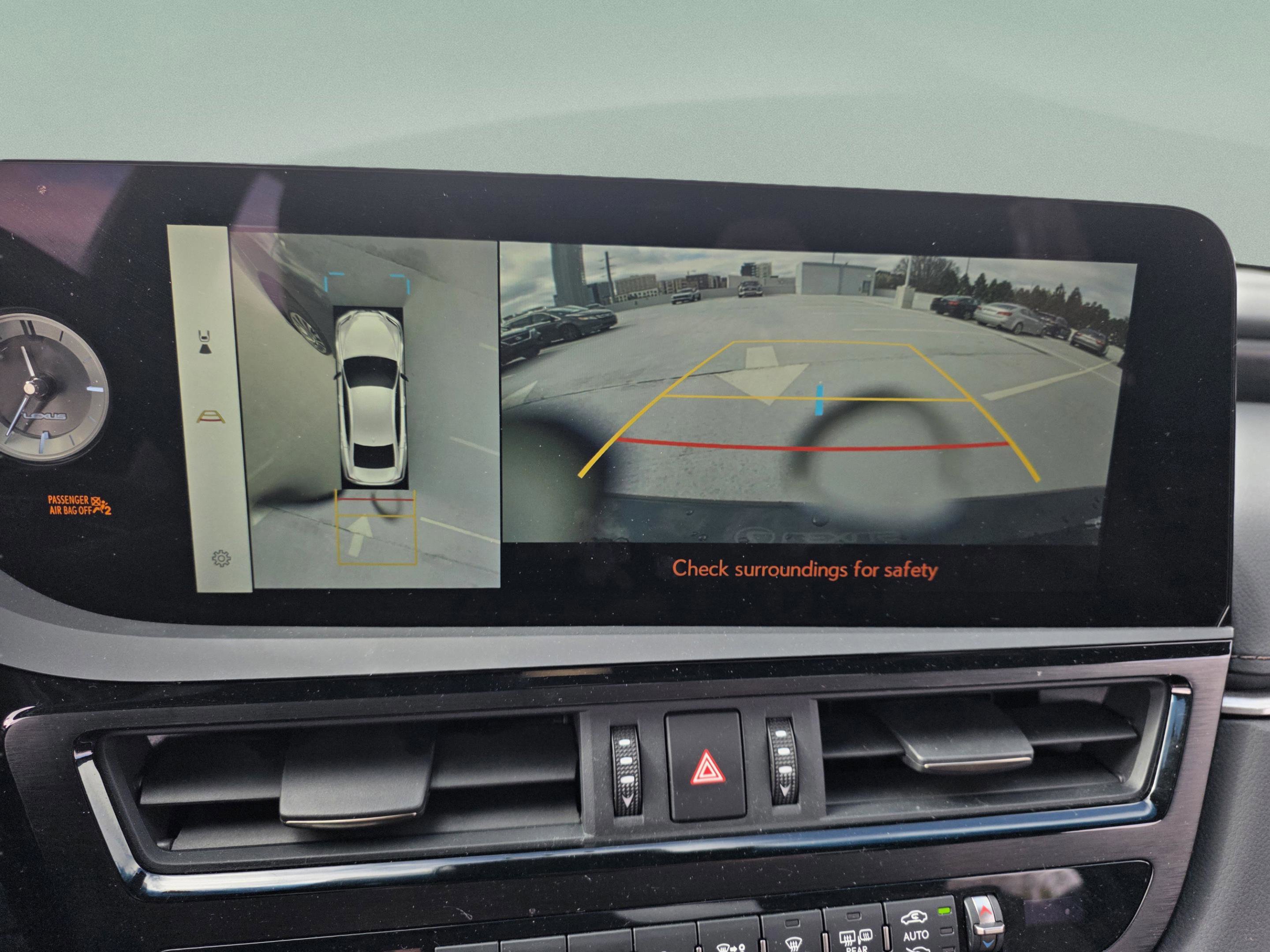 Certified 2024 Lexus ES 300h ES 300h Luxury w/ Technology Package image 18