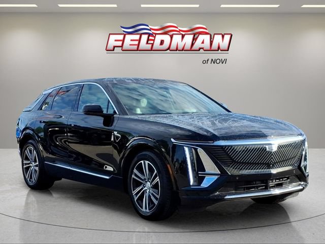 Used 2024 Cadillac Lyriq Luxury AWD/4WD image 8
