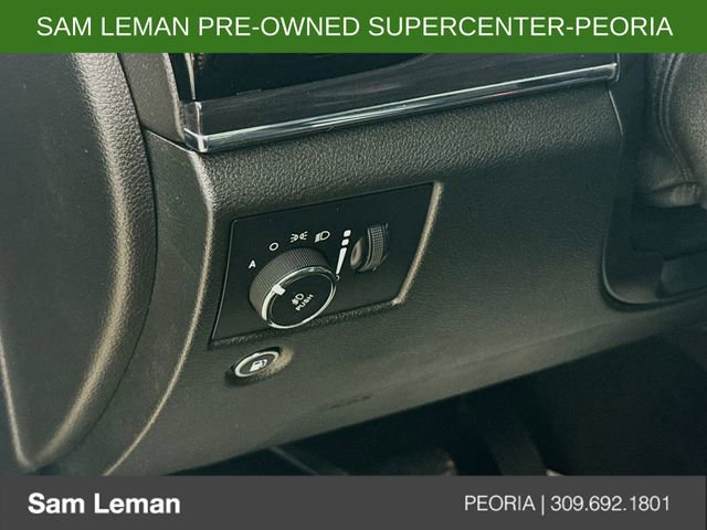 Used 2019 Jeep Grand Cherokee Overland image 10