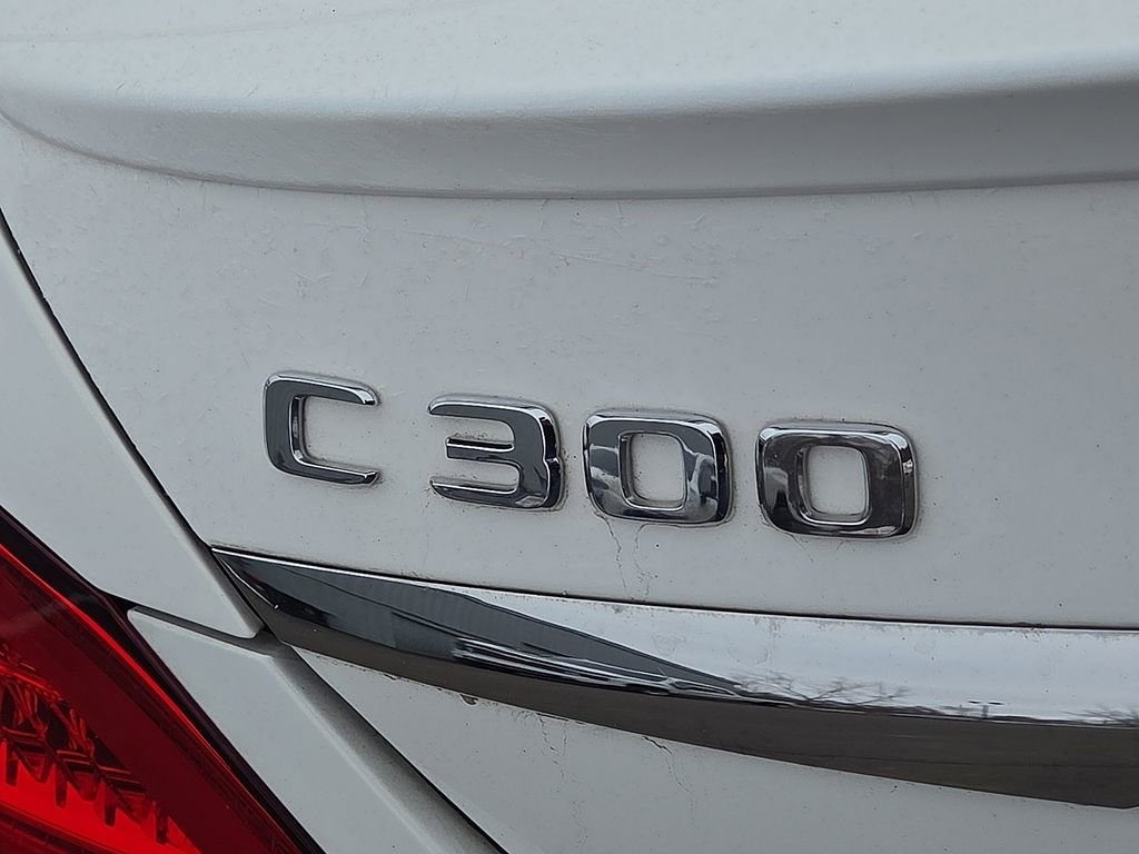 Used 2019 Mercedes-Benz C 300 4MATIC Sedan w/ Premium Package image 31