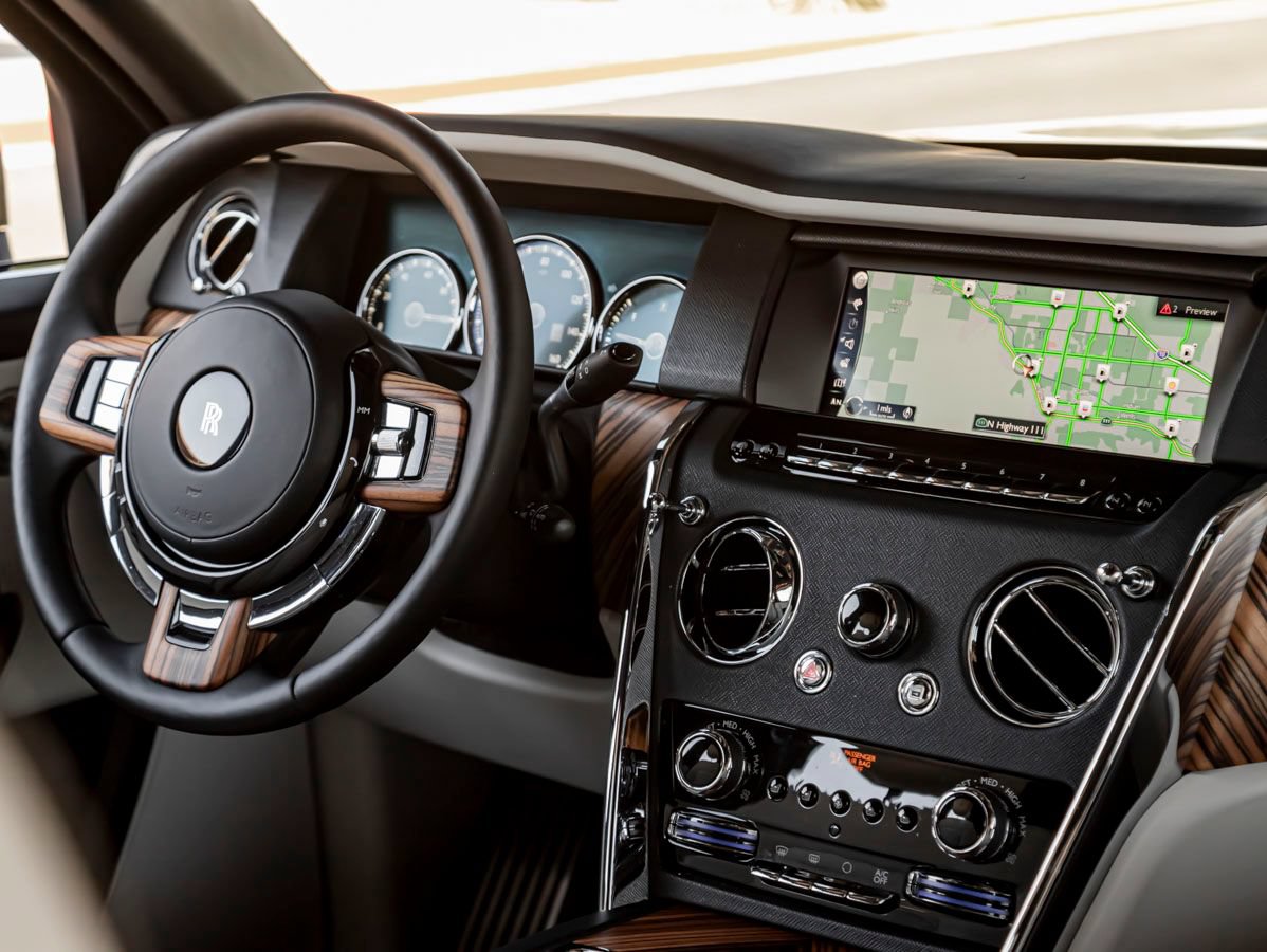 Certified 2019 Rolls-Royce Cullinan AWD/4WD image 16