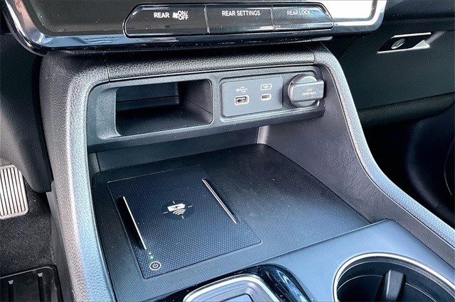 Certified 2025 Honda Pilot EX-L image 16