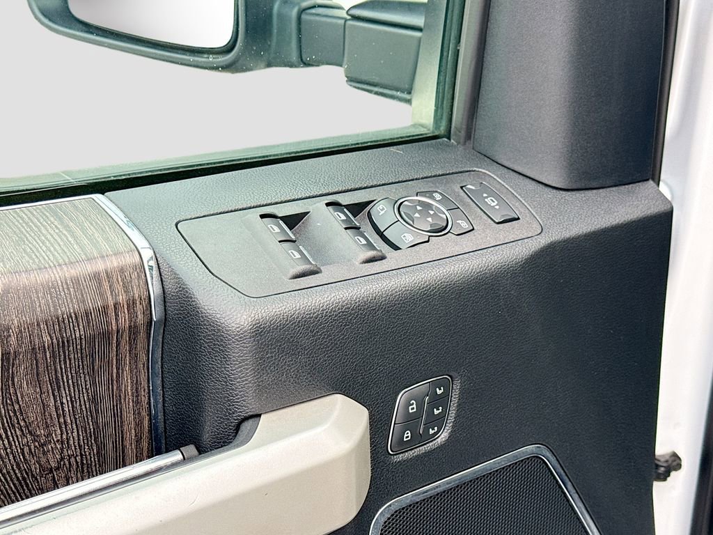 Used 2021 Ford F350 Lariat w/ Lariat Ultimate Package image 17