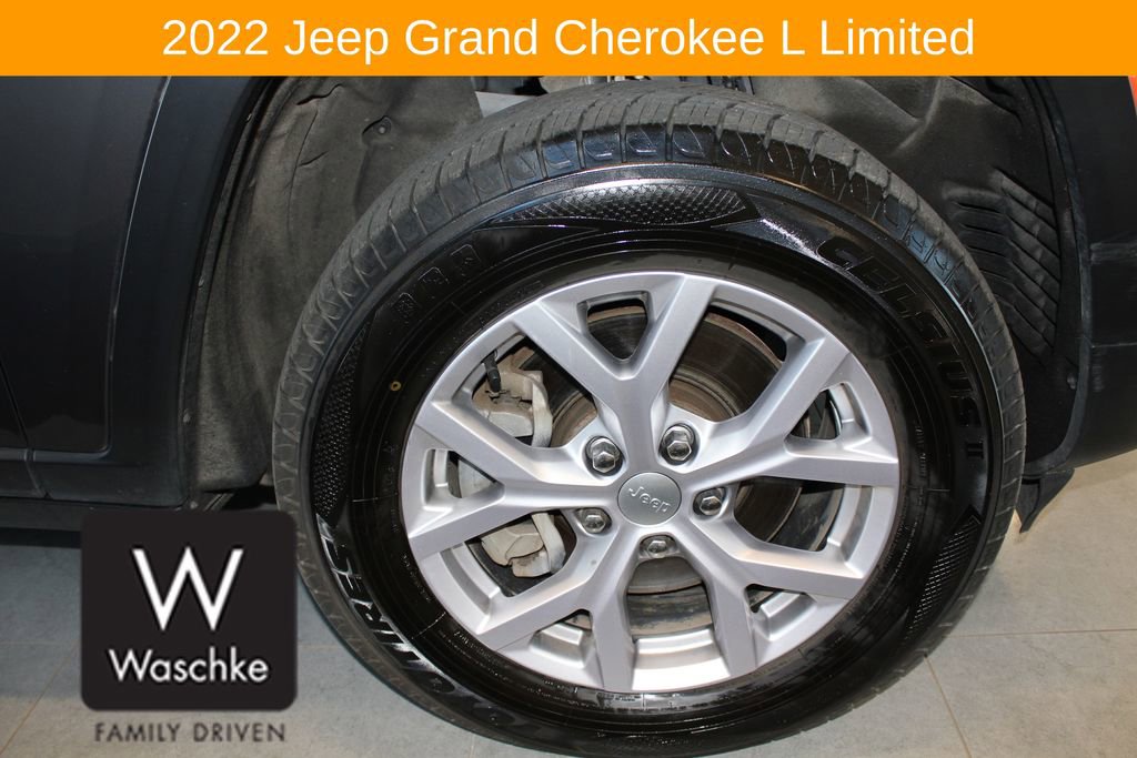 Used 2022 Jeep Grand Cherokee L Limited w/ Trailer Tow Group (B) image 15