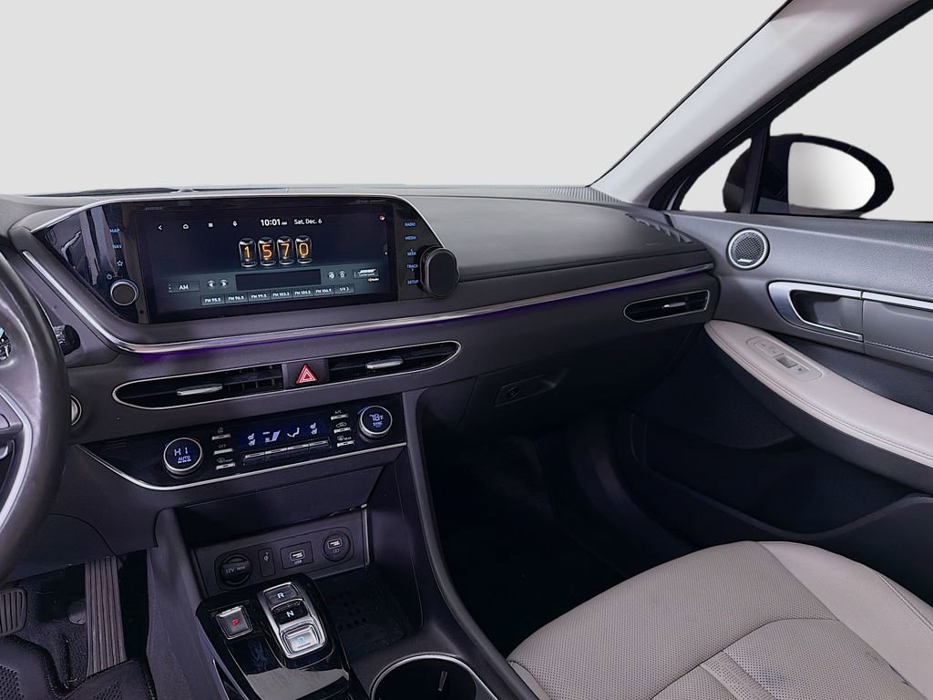 Used 2022 Hyundai Sonata Limited image 26