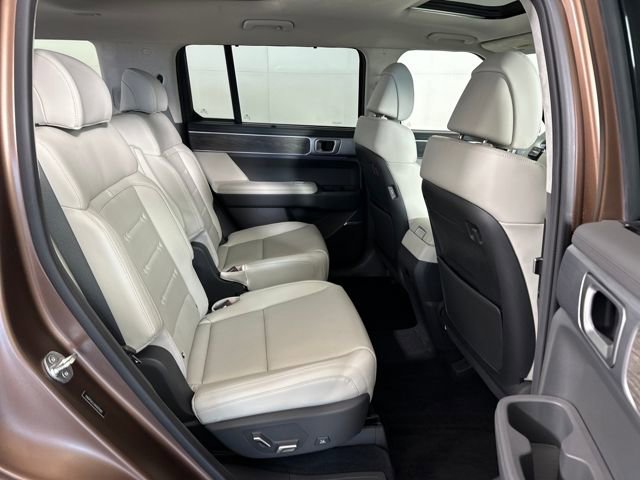 Used 2024 Hyundai Santa Fe Calligraphy image 27