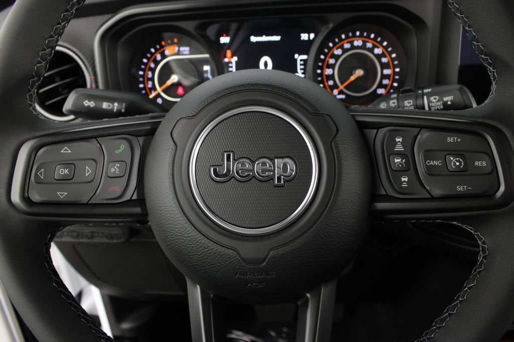 New 2026 Jeep Wrangler Unlimited Rubicon AWD/4WD image 12