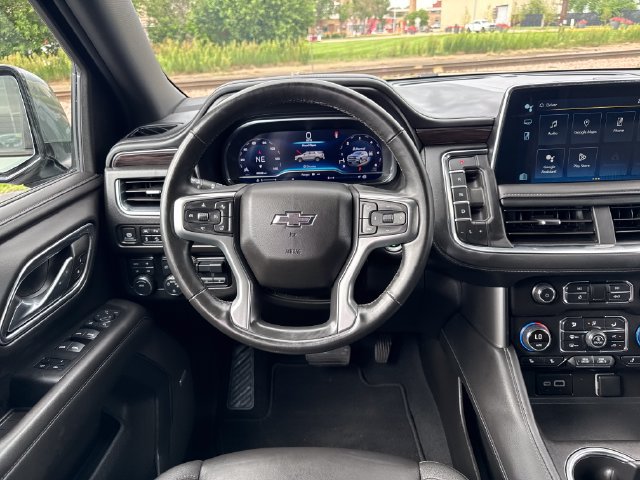 Used 2024 Chevrolet Tahoe Z71 w/ Luxury Package AWD/4WD image 13