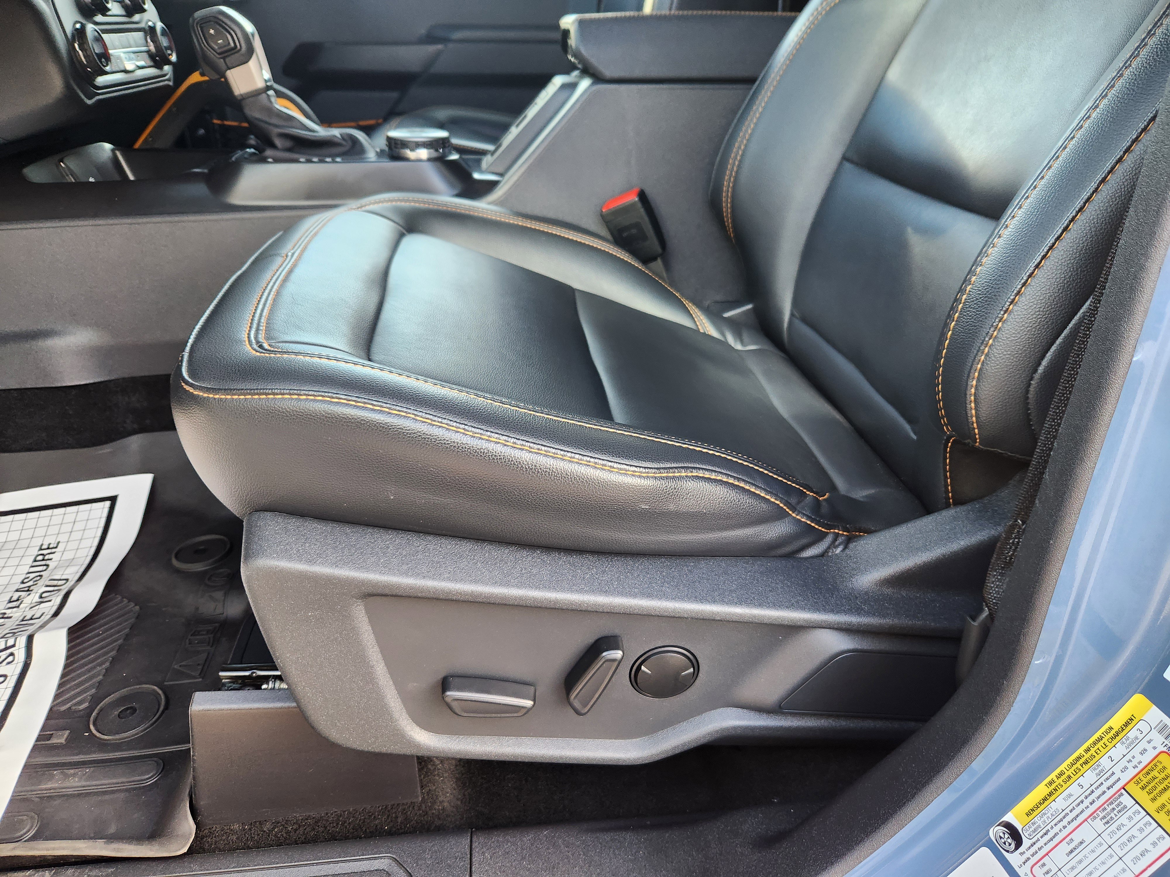 Used 2024 Ford Bronco Badlands image 10