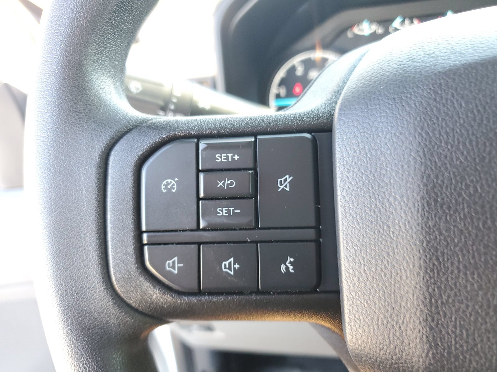 Used 2023 Ford F350 XL w/ 360-Degree Camera Package AWD/4WD image 21