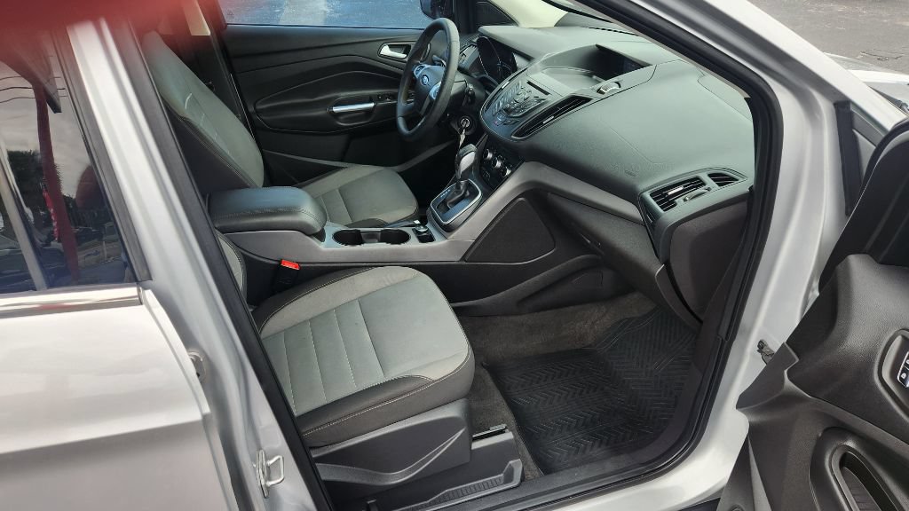 Used 2014 Ford Escape SE FWD image 18