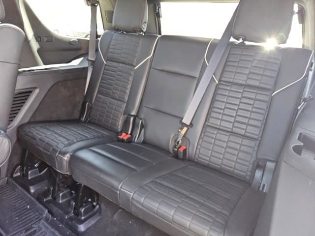 Used 2024 Cadillac Escalade Sport Platinum w/ Heavy-Duty Trailer Package AWD/4WD image 5