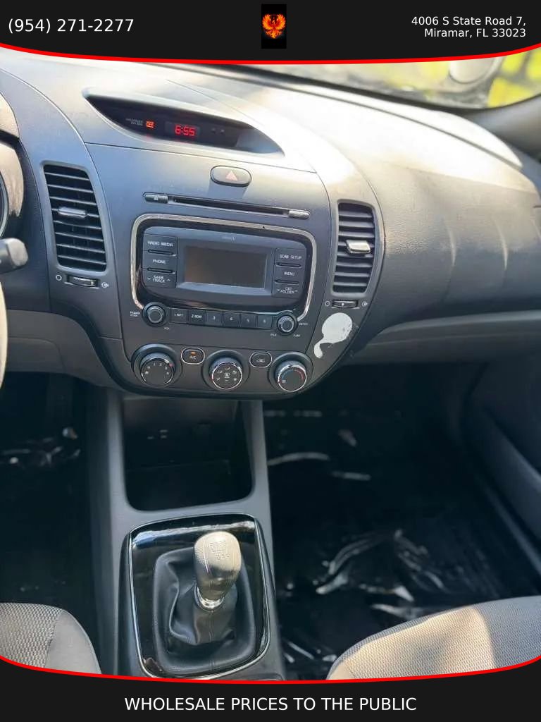 Used 2018 Kia Forte LX FWD image 14