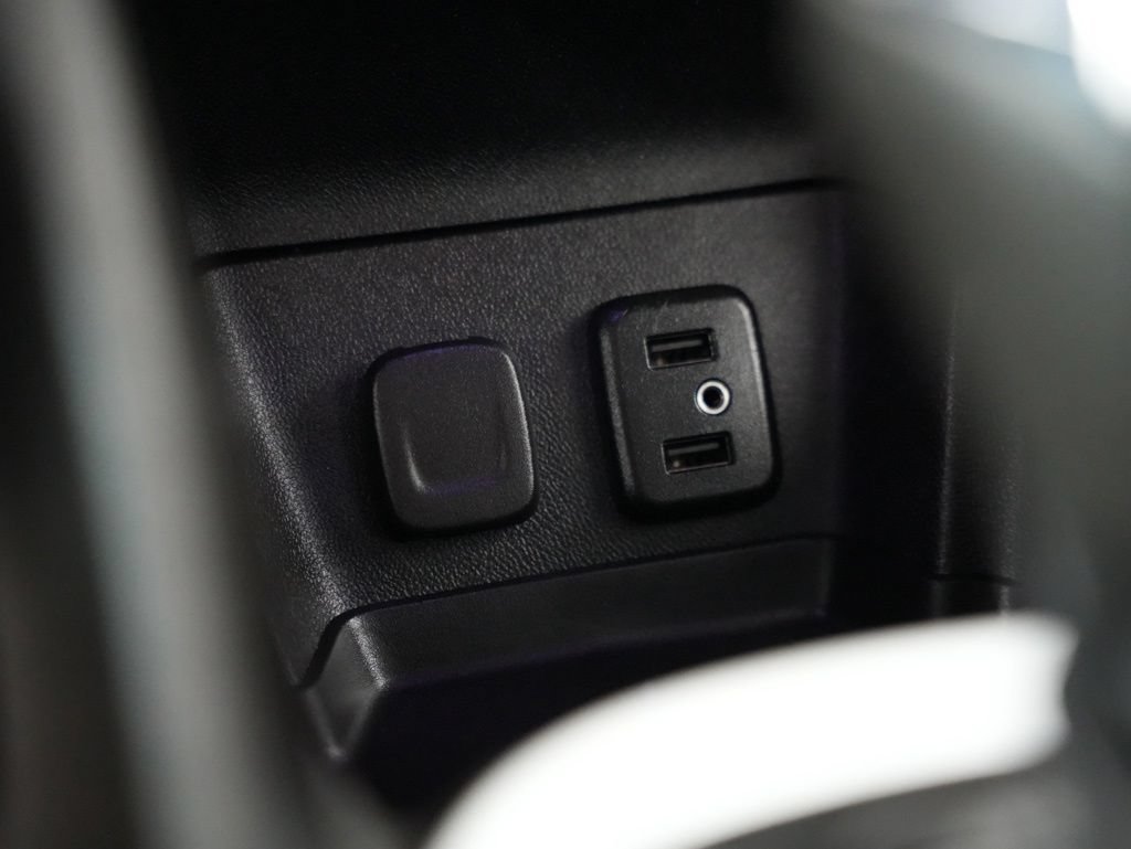 Used 2018 Chevrolet Volt LT FWD image 27
