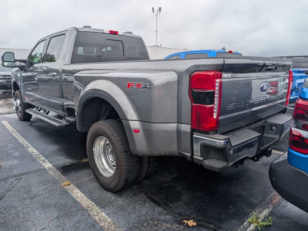 Used 2024 Ford F350 Lariat w/ Chrome Package AWD/4WD image 6