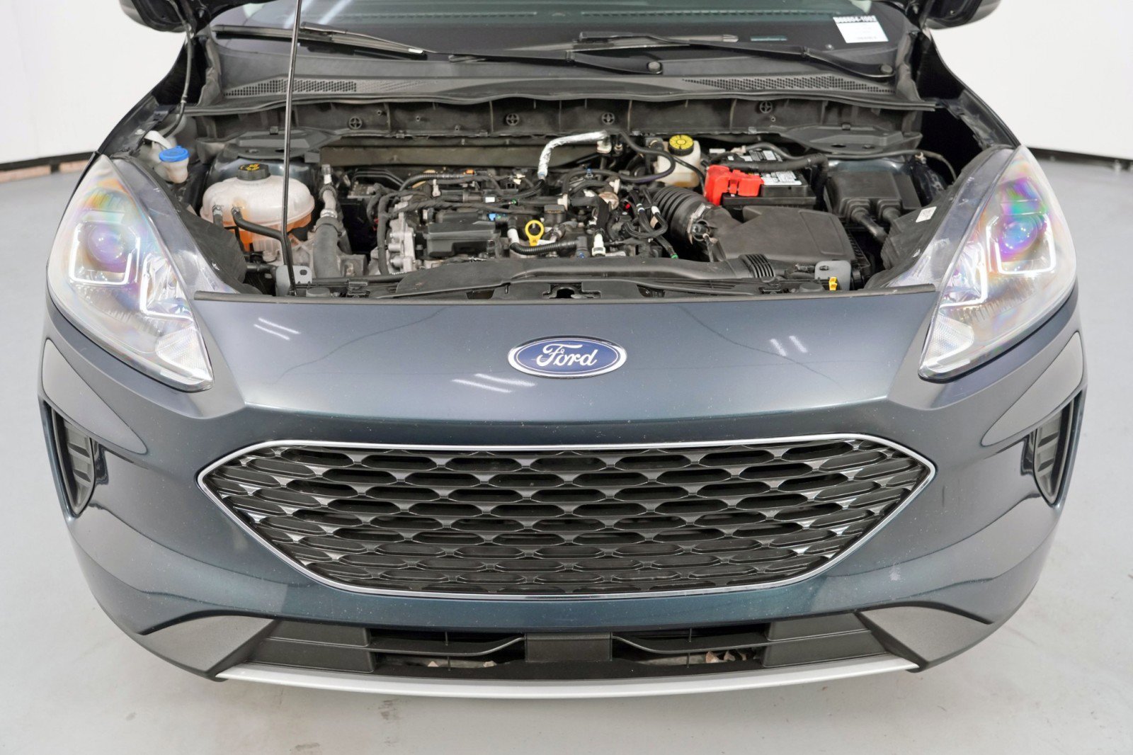 Used 2022 Ford Escape SE w/ Cold Weather Package image 7