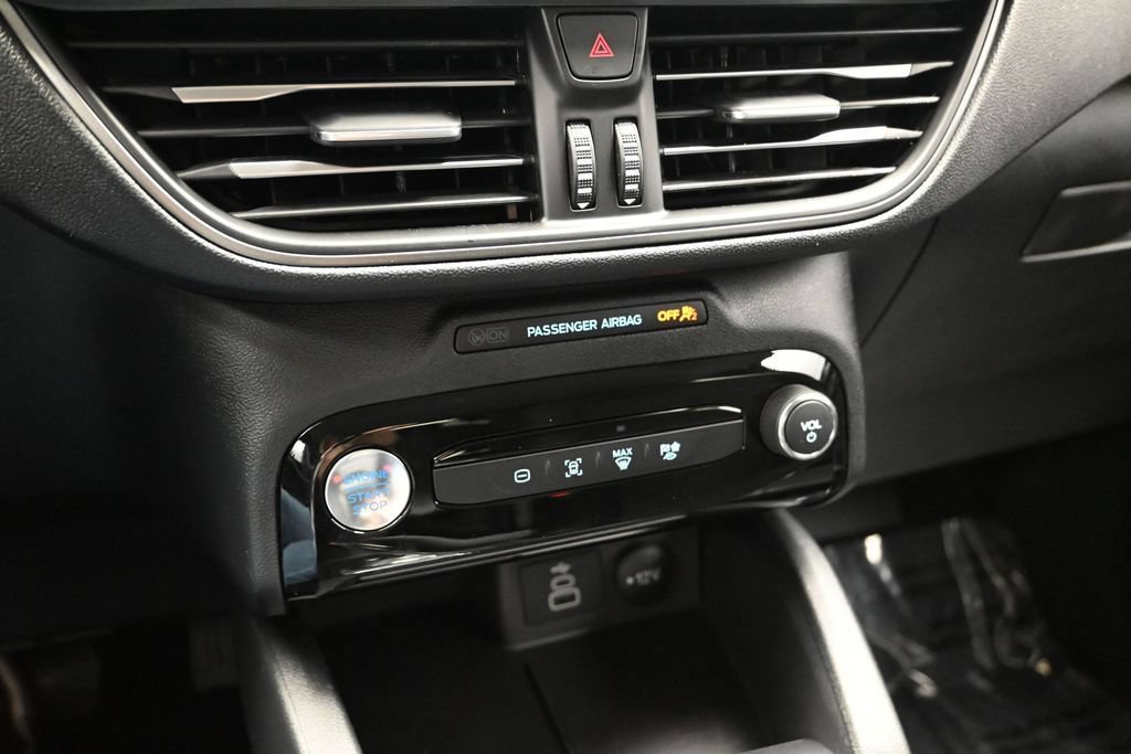 New 2026 Ford Escape SE FWD image 46