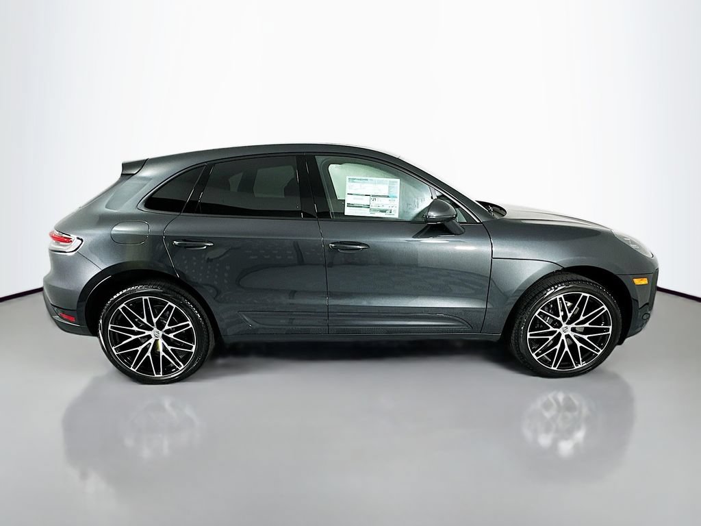New 2026 Porsche Macan AWD/4WD image 8