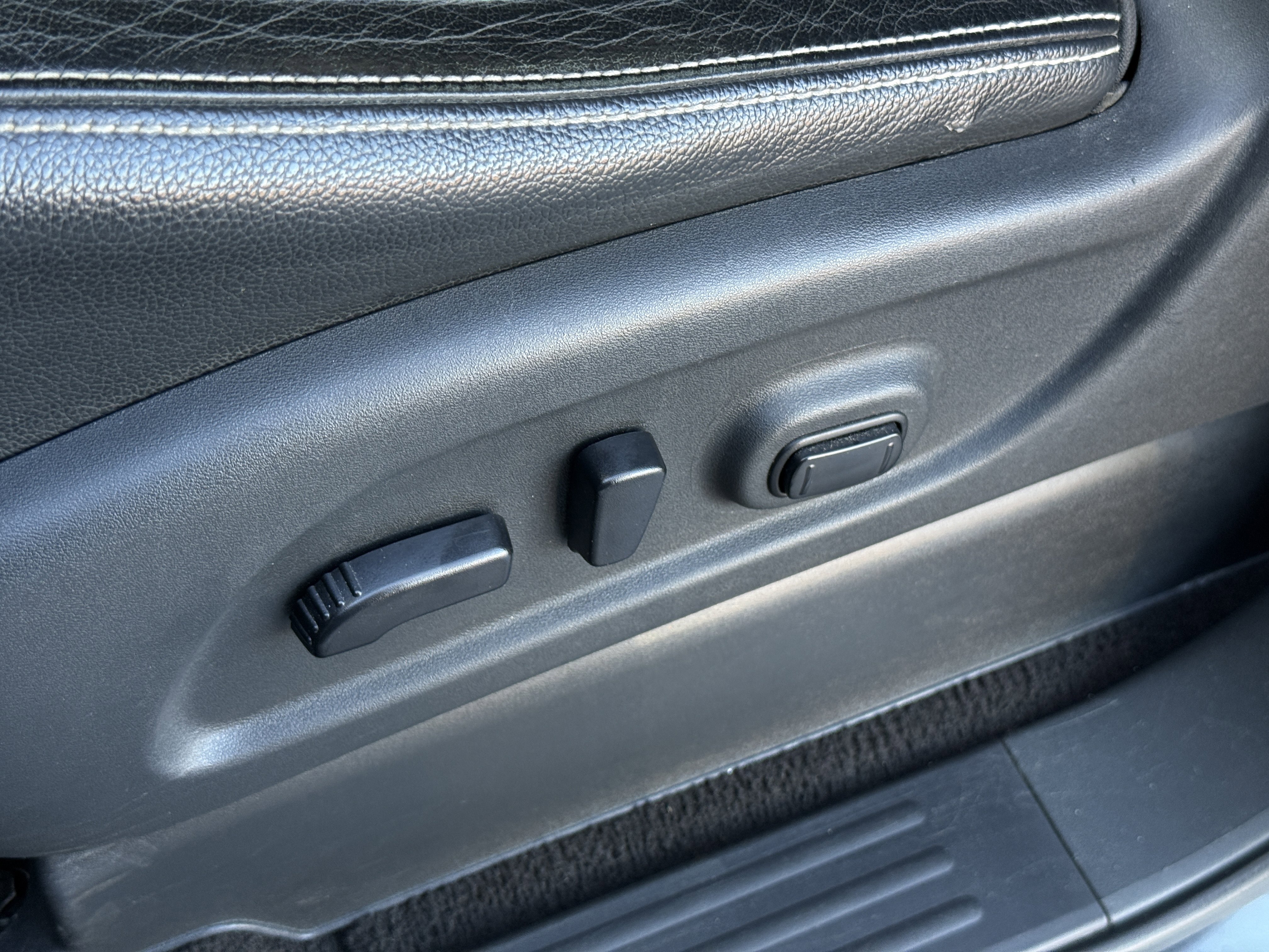 Used 2019 Nissan Titan PRO-4X w/ Pro-4x Convenience Package image 31