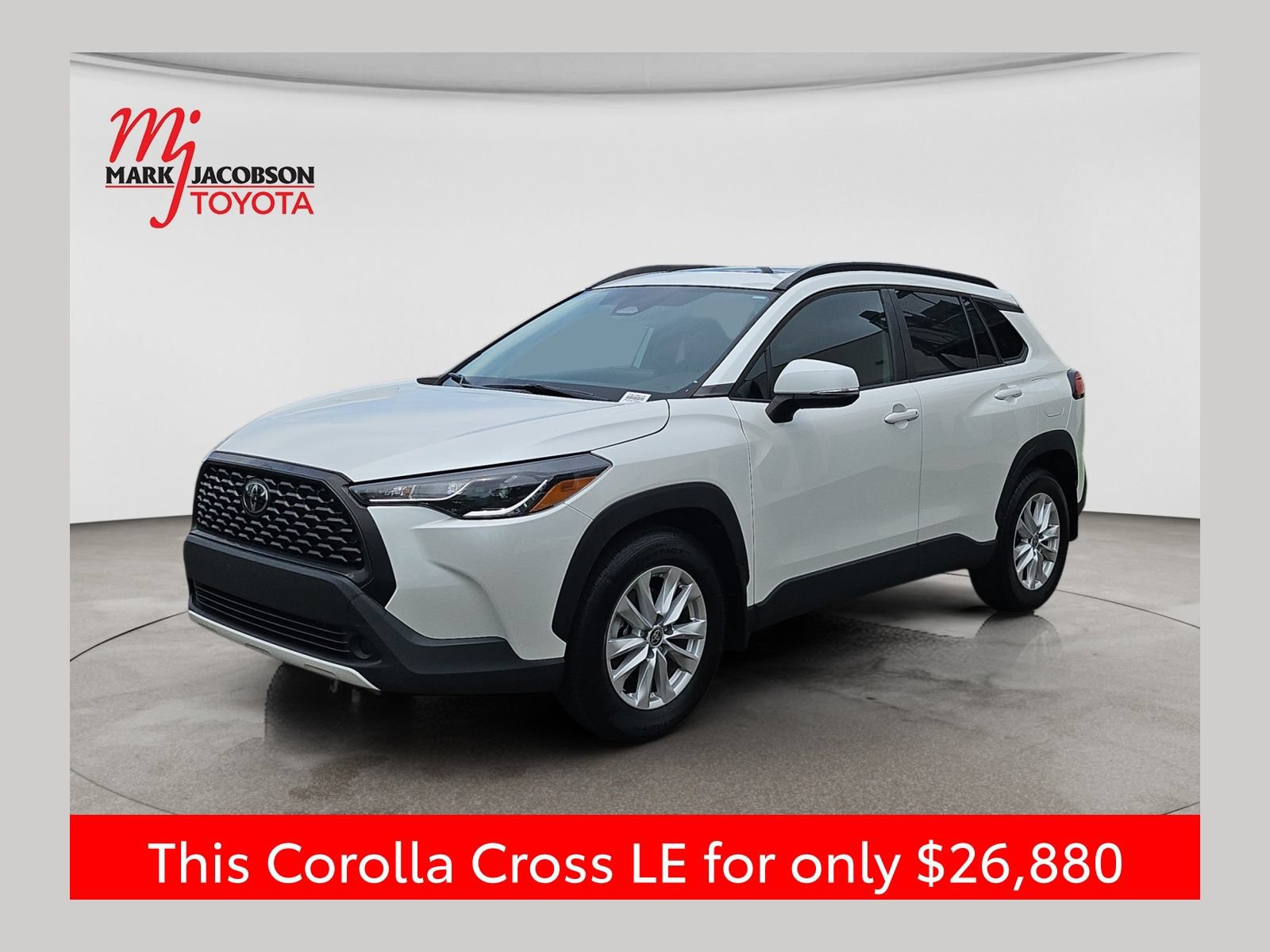 Used 2024 Toyota Corolla Cross LE w/ Moonroof Package FWD image 1