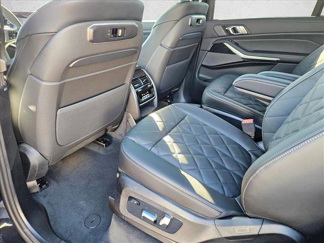 New 2026 BMW X7 xDrive40i image 15