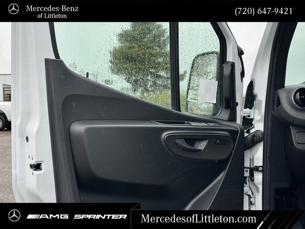 New 2025 Mercedes-Benz Sprinter 3500 image 12