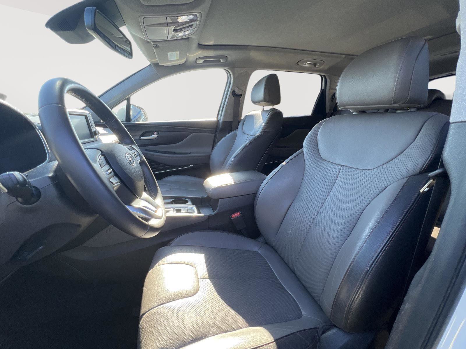Used 2020 Hyundai Santa Fe SEL image 9