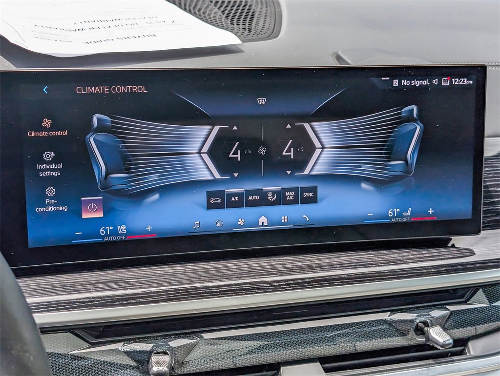 Used 2025 BMW X5 xDrive40i w/ Executive Package image 29