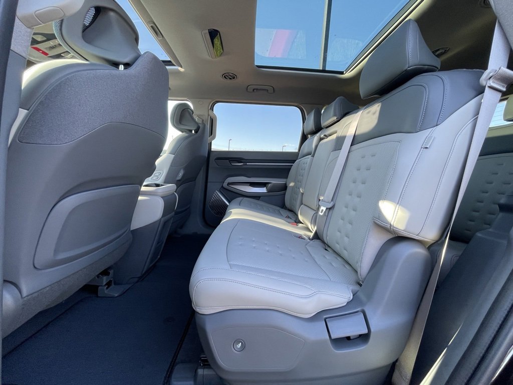 New 2026 Kia EV9 Wind image 27