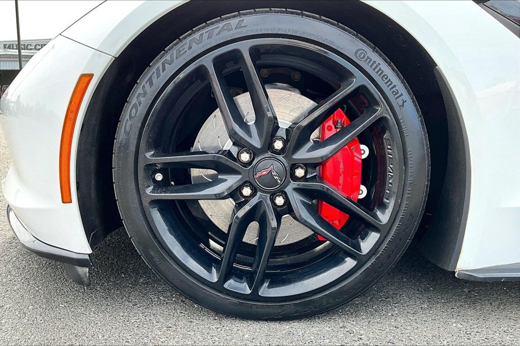 Used 2016 Chevrolet Corvette Stingray Coupe w/ 2LT Preferred Equipment Group RWD image 32