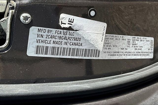 Used 2020 Chrysler Pacifica Touring-L image 36