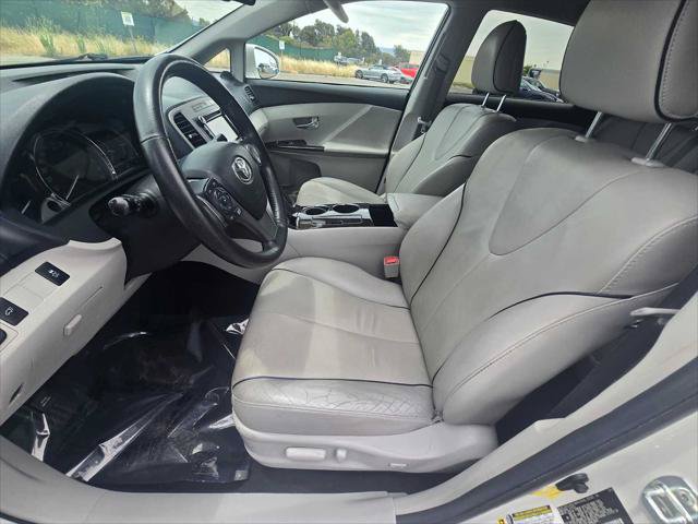 Used 2013 Toyota Venza XLE w/ XLE Premium Pkg AWD/4WD image 24