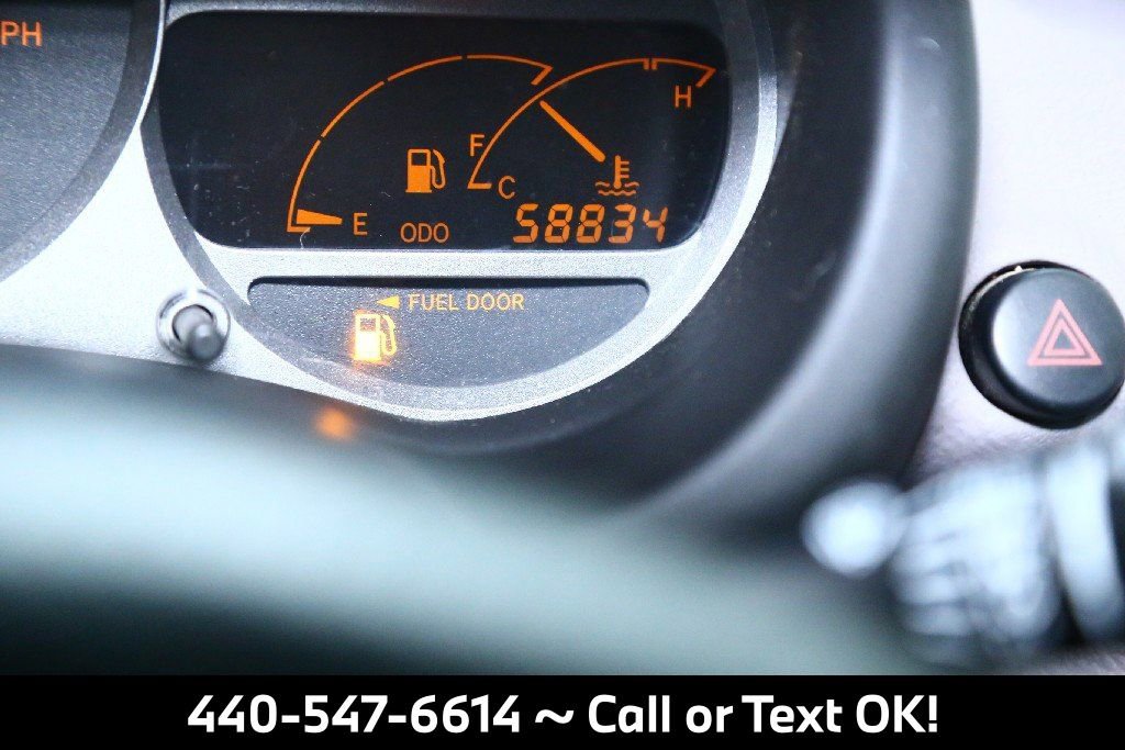 Used 2001 Toyota Celica GT image 25