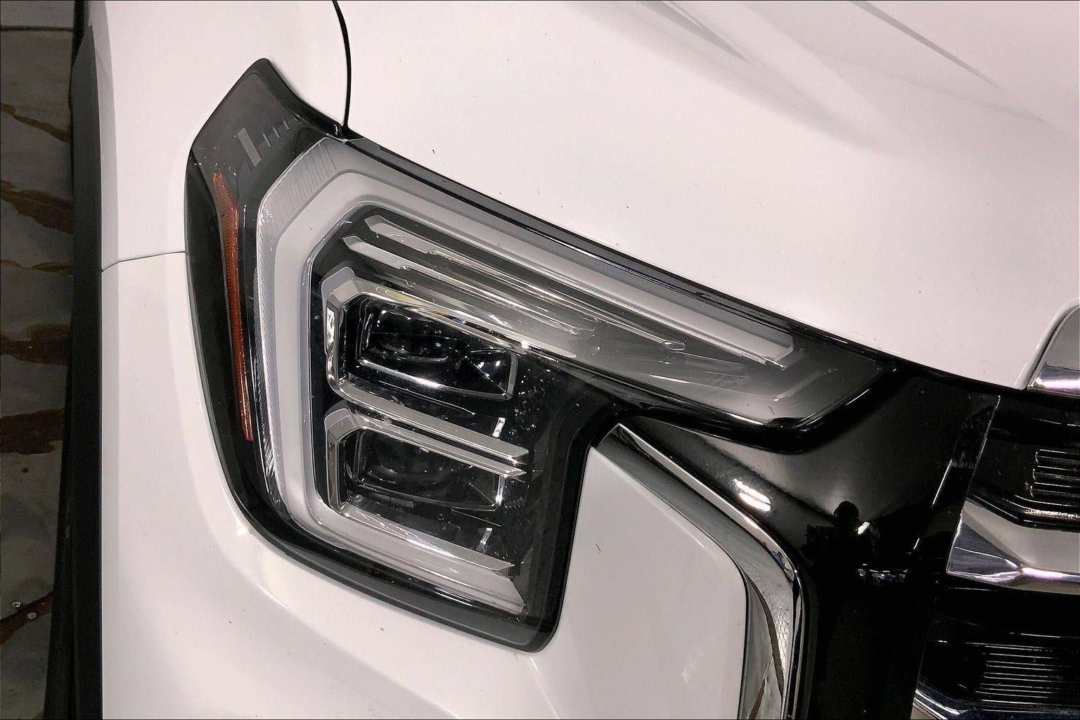 Used 2025 GMC Terrain Elevation AWD/4WD image 28