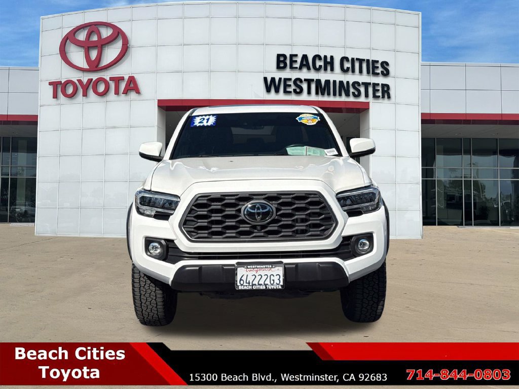 Used 2021 Toyota Tacoma TRD Off-Road w/ TRD Premium Off Road Package AWD/4WD image 4